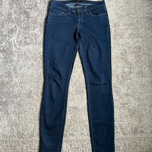 *SOLD* Banana Republic Skinny Jeans
